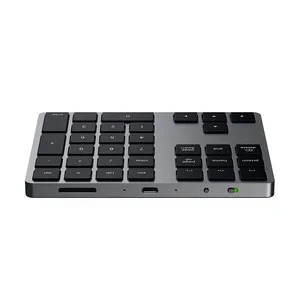 iPhone_15_Green_PDP_Image_Position-1__en-US
